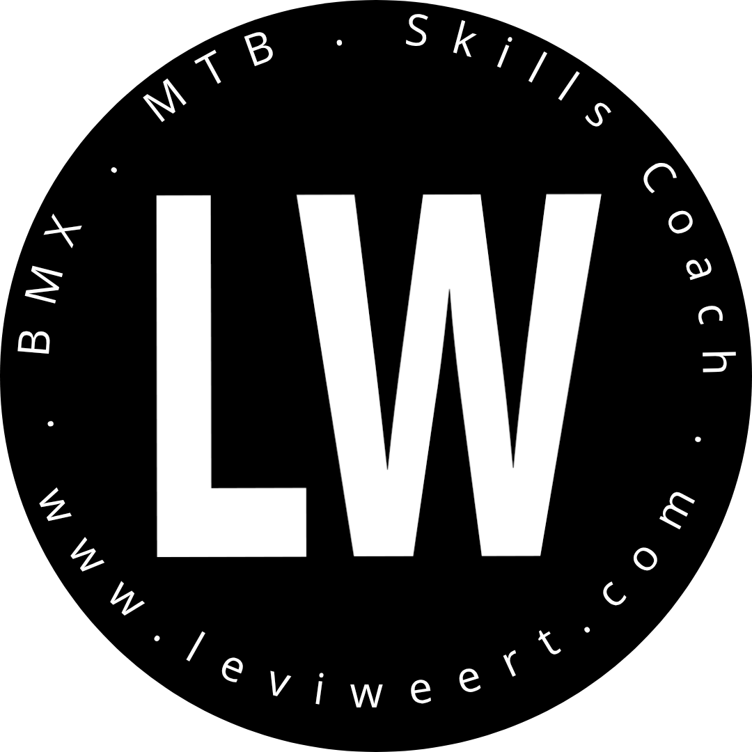 Levi Weert logo