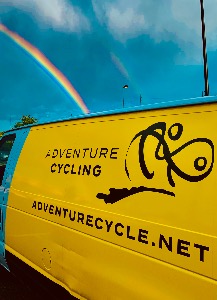 Adventure Cycling logo